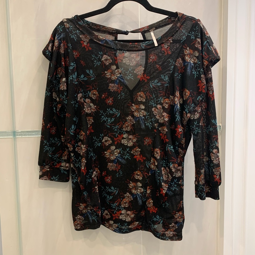 FLORAL FREE PEOPLE SHIRT